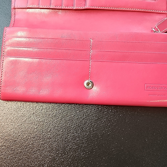Nordstrom Brand Genuine Leather Barbie Pink Long Wallet EUC - Picture 4 of 10